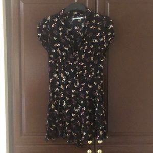 Adorable floral print short romper